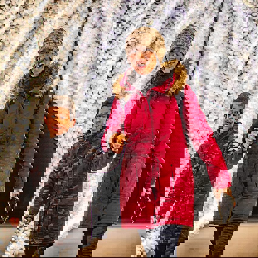 Lanterns Family Light Tunnel