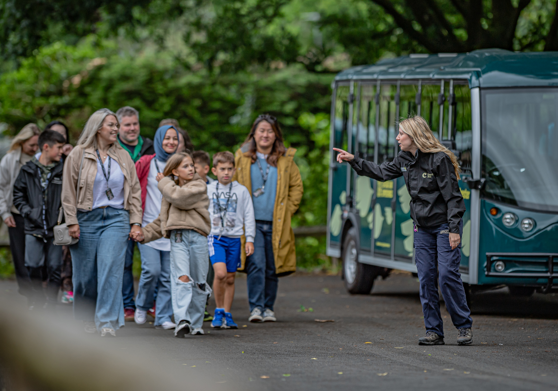 Secret Life Of The Zoo Tour 034